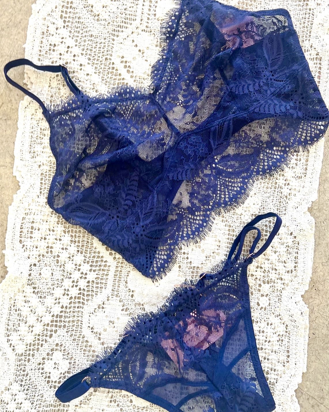 navyillusionbralette